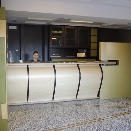 Hotel Zeus-2